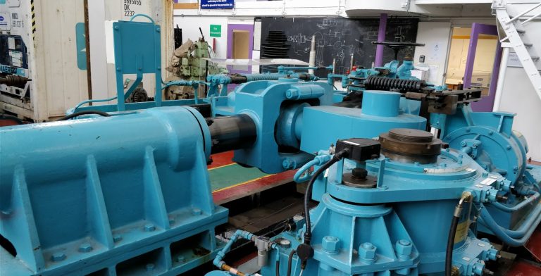 Read more about the article A Beginner’s Guide to Industrial Vacuum Systems and Their Uses